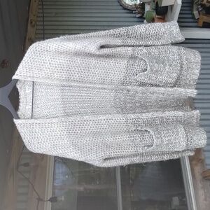 Cozy Cream Knit Sweater - Like New